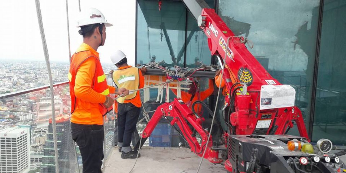Mahanakhon lighting sash loading